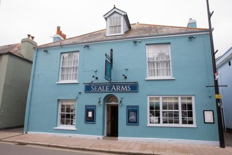 The Seale Arms