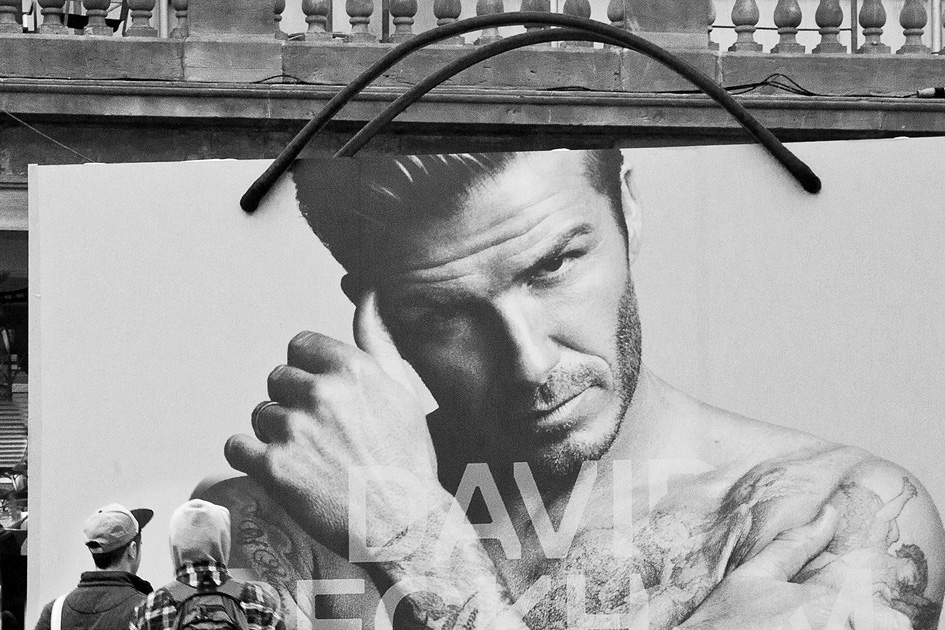 RPS: Admiring Beckham © Linda Wevill