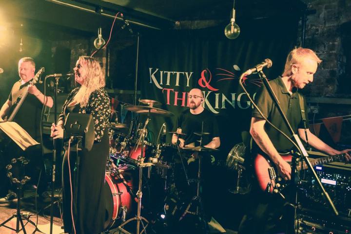 Kitty and the Kings