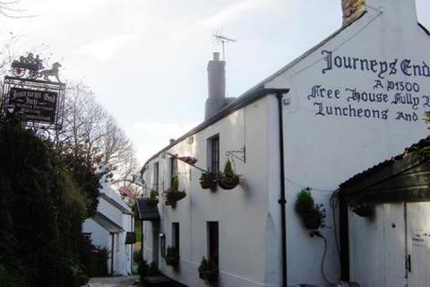 The Journeys End, Ringmore
